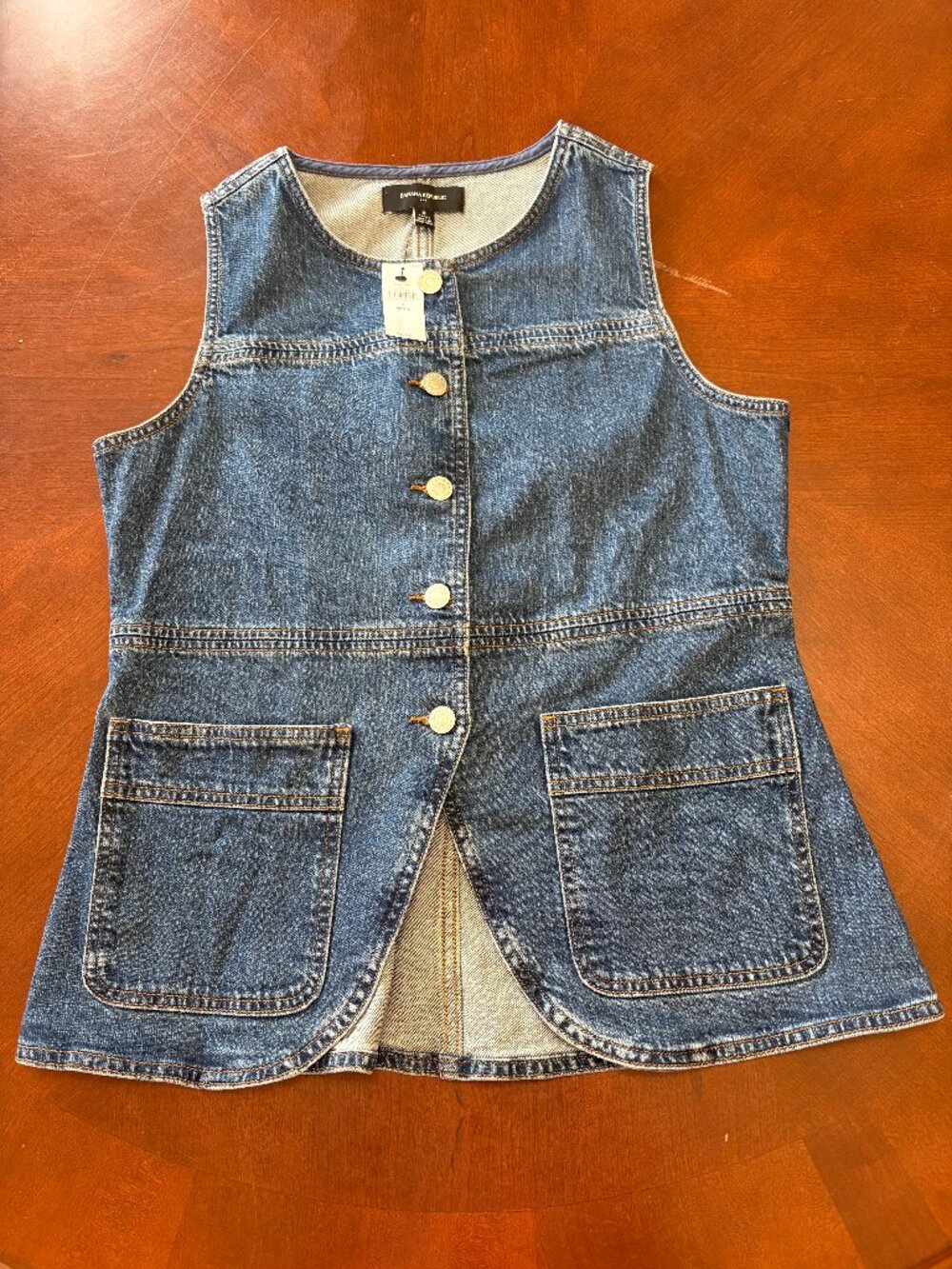 BNWT Banana Republic Cutaway Denim Vest SOLD OUT 8P